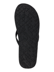 PRTAKIRA Flip flops